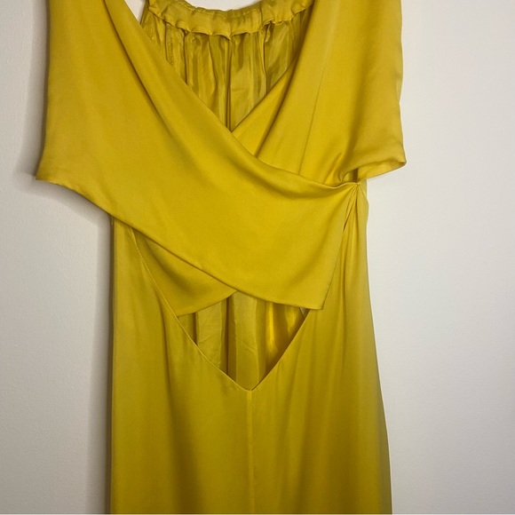 How To Lose a Guy in Ten Days DRESS!! Boss Hugo Boss Yellow Silk Gown. Size 6. - Picture 12 of 15